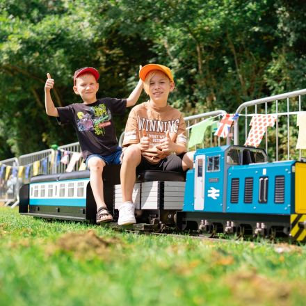 All aboard! Free miniature railway rides roll into Derby Market Hall this August