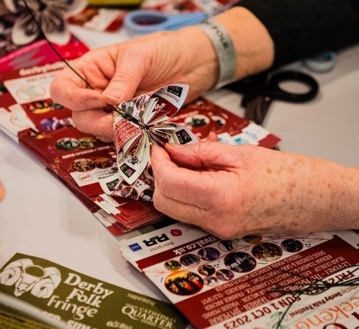 Flyer flower making